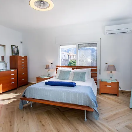 Monet By Interhome *