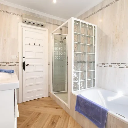 Monet By Interhome *