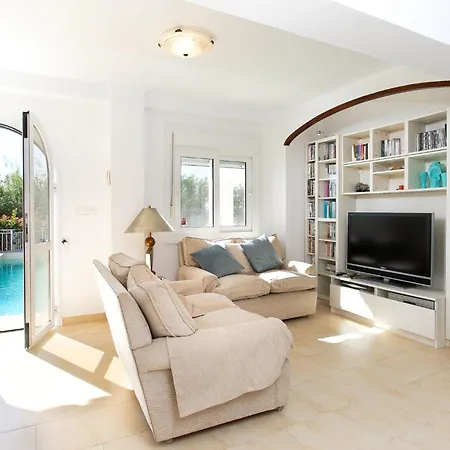 Villa Monet By Interhome *